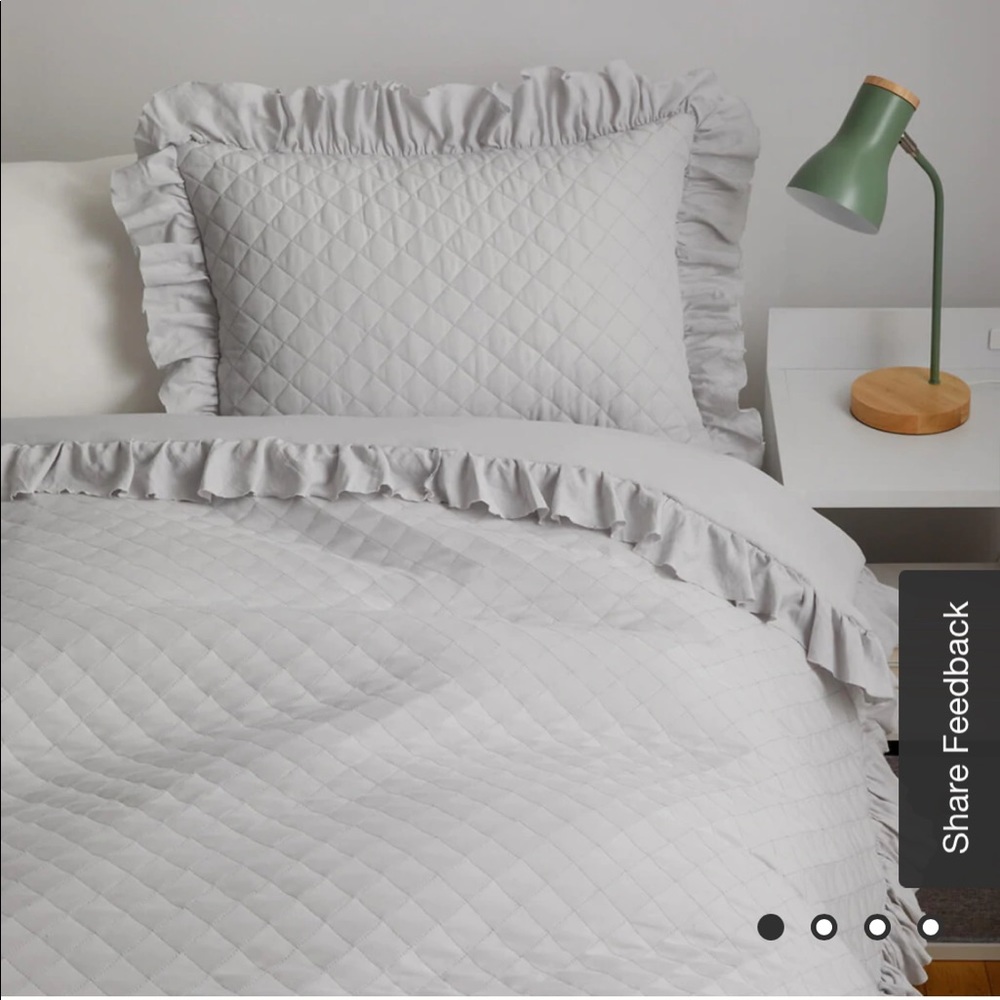 Dormify Ruffled Edge Comforter and Sham Set